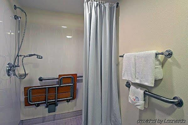 Red Roof Inn Bridgeton Dış mekan fotoğraf